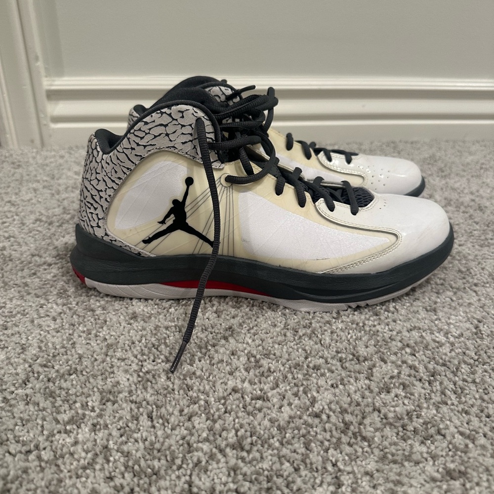 Jordan Flywire